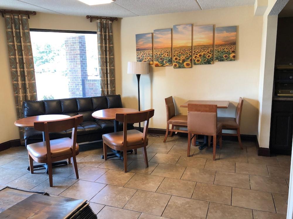 Days Inn By Wyndham Tappahannock Dış mekan fotoğraf