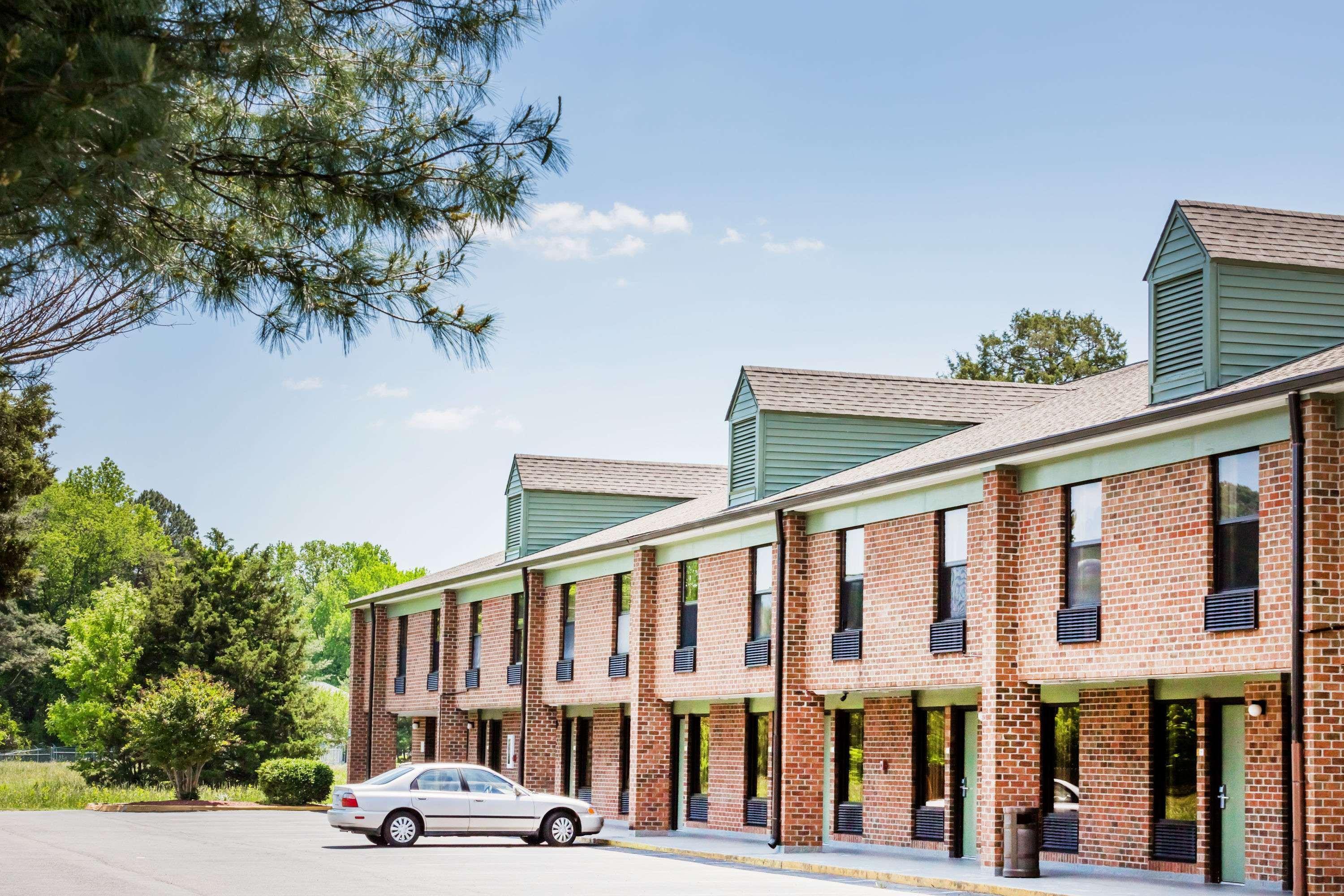 Days Inn By Wyndham Tappahannock Dış mekan fotoğraf