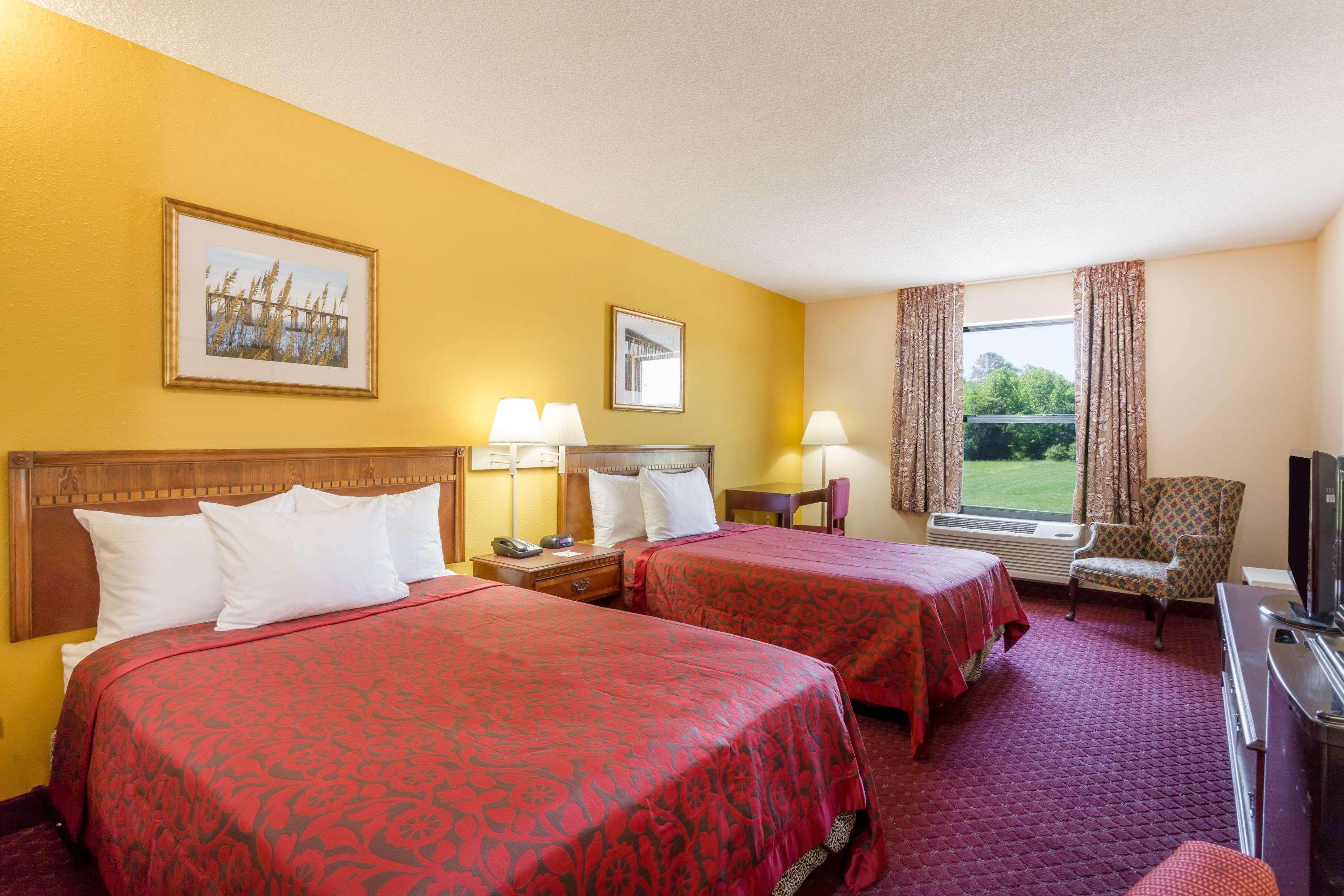 Days Inn By Wyndham Tappahannock Dış mekan fotoğraf