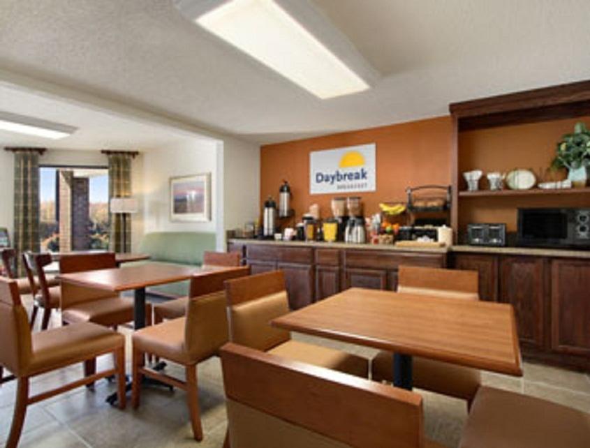 Days Inn By Wyndham Tappahannock Dış mekan fotoğraf